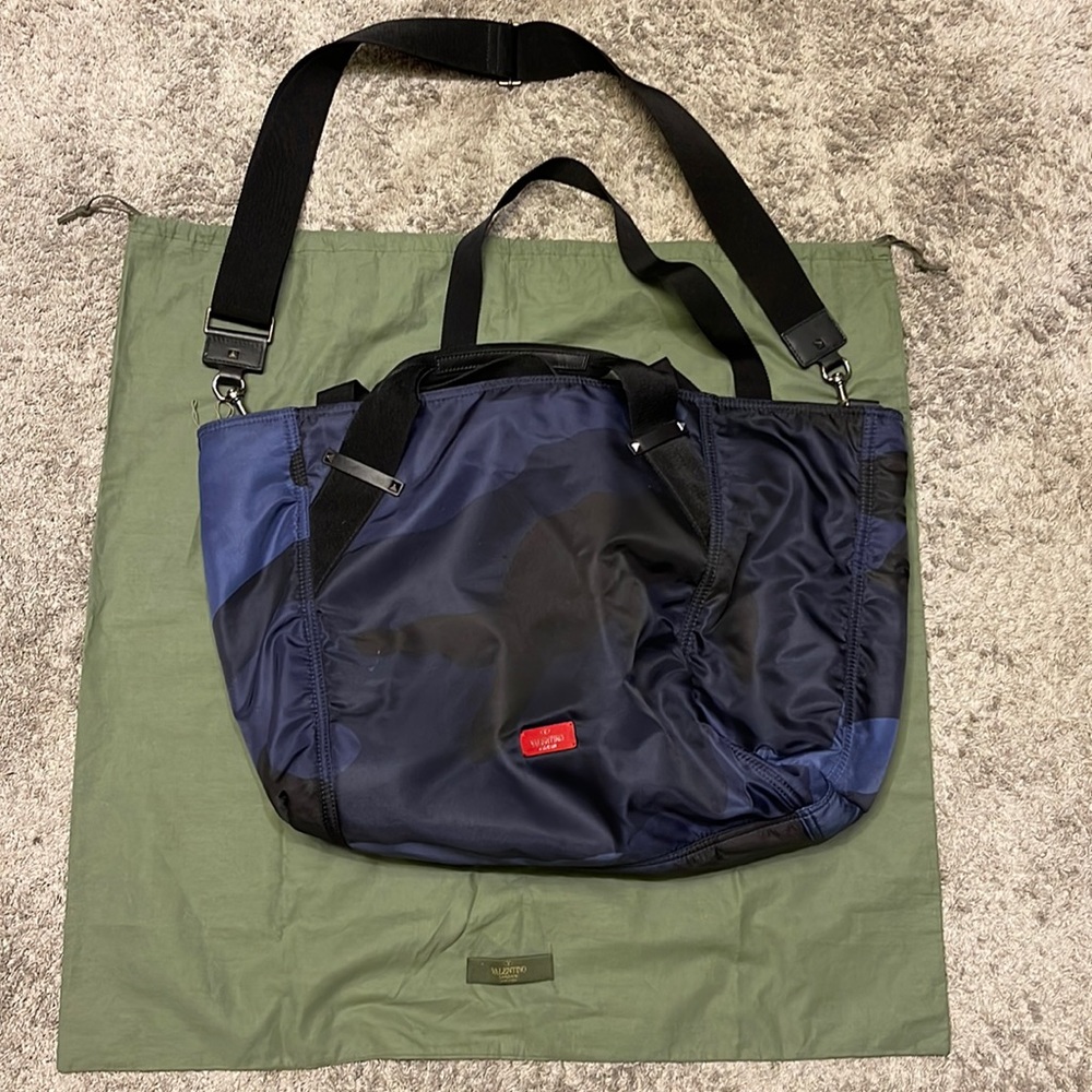 Valentino tote / travel bag